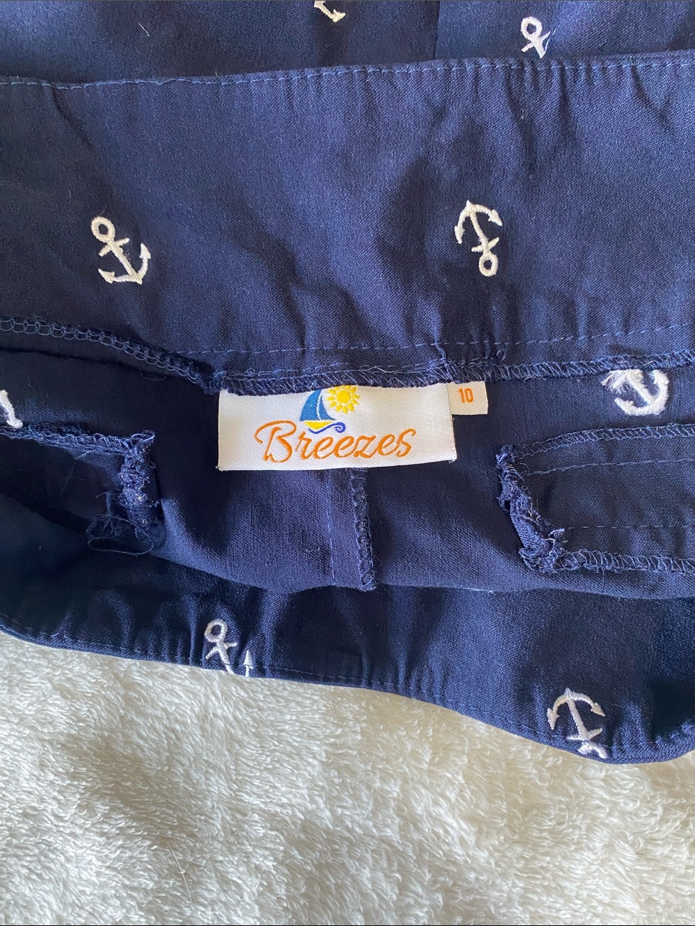 Breezies Navy Pencil Skirt with White Anchor Embroidery Size 10 - Picture 5 of 5